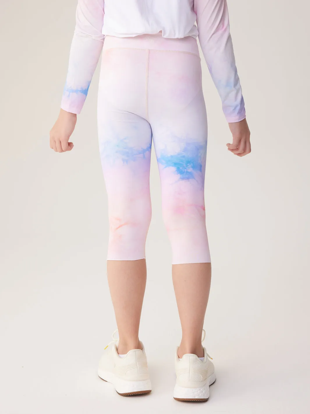 Breezy Pattern Knee-Length Capris