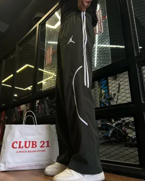 Charcoal stride max summer essential Trackpant