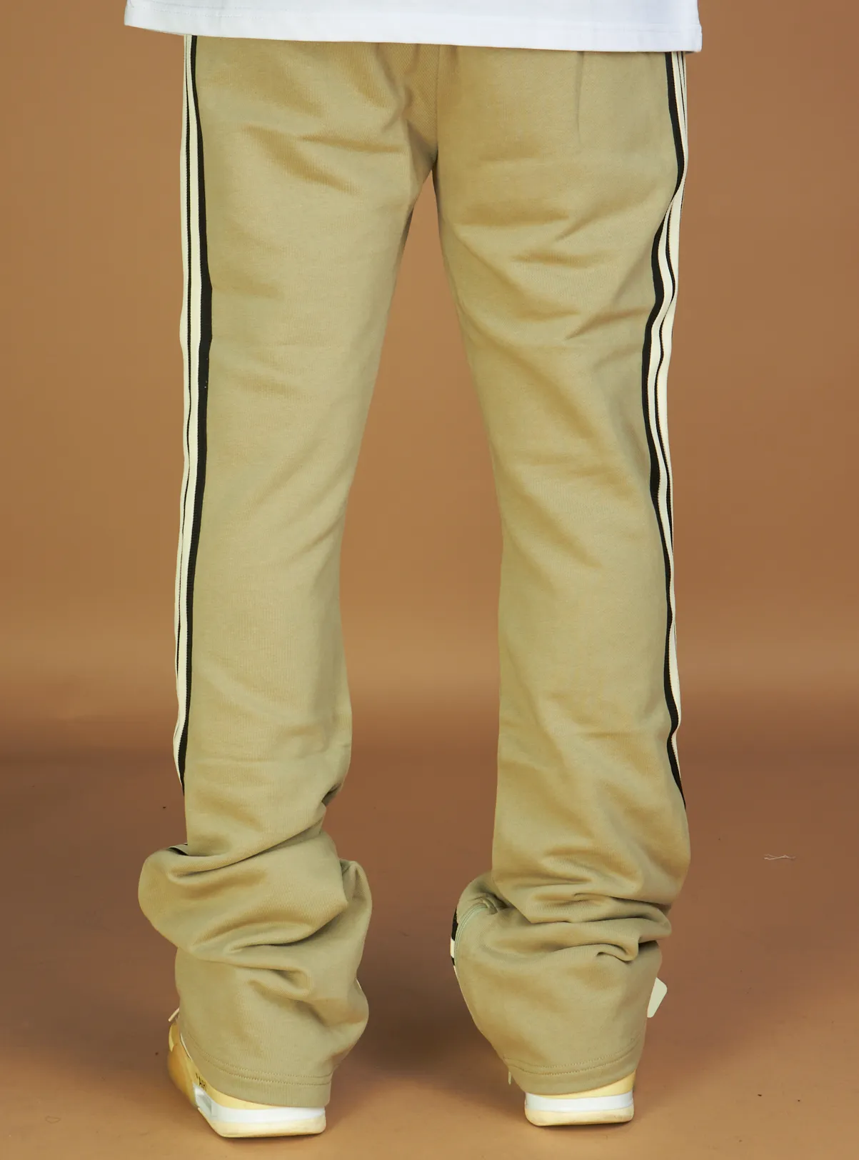 NME - Fleece Tracks - Crix - Olive - 121 - Stacked Sweatpants