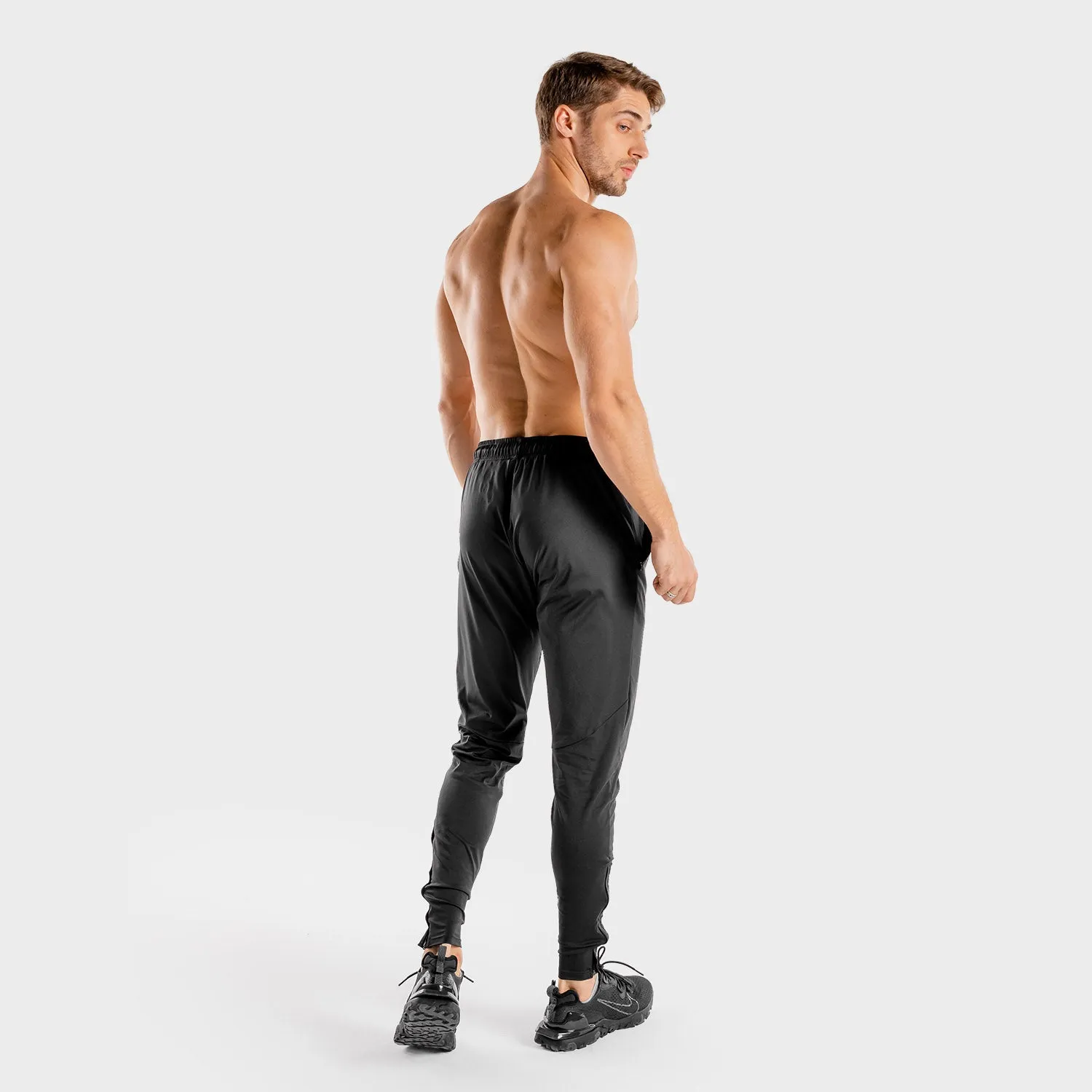 Wolf Track Pants - Onyx