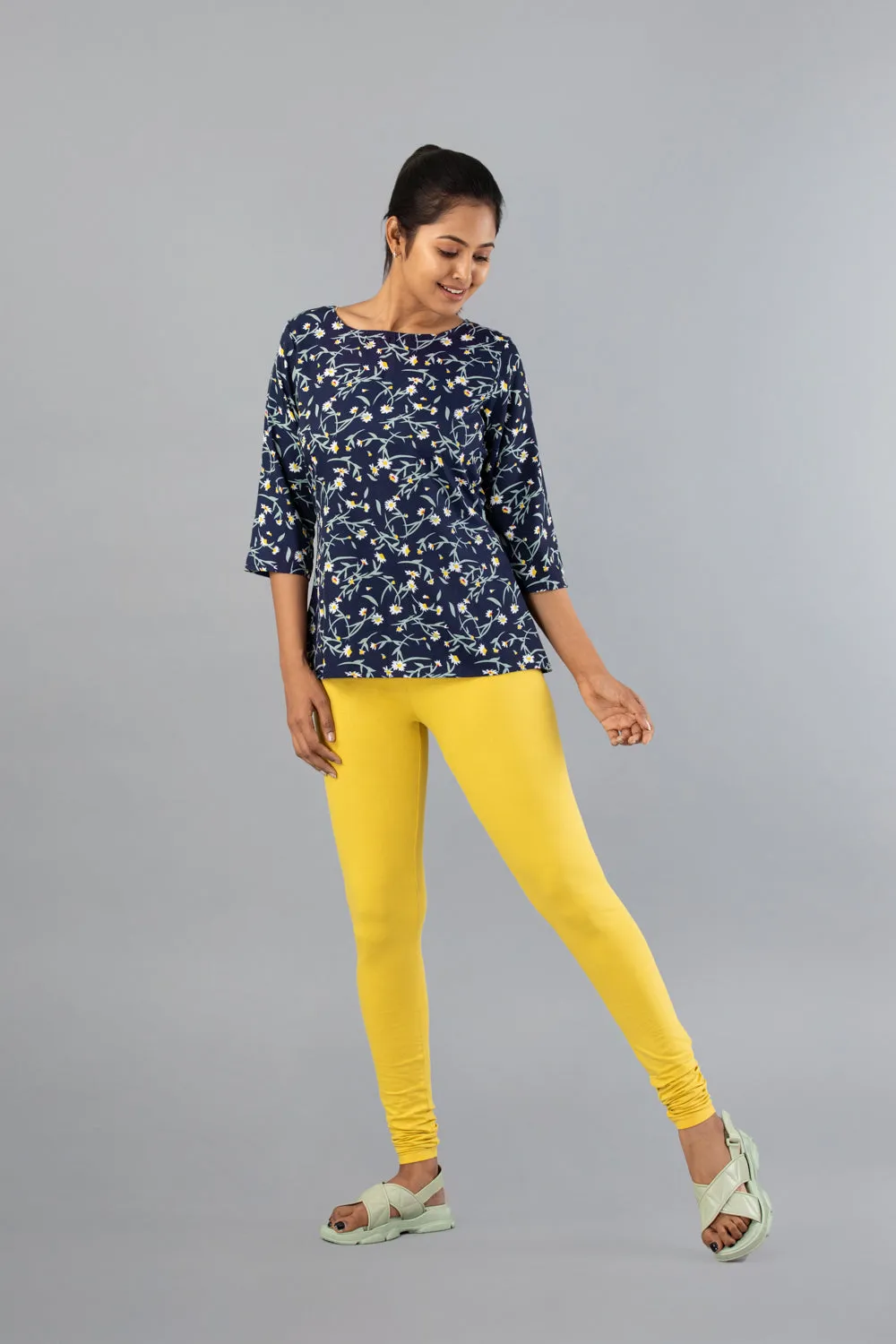 Women Light Lime Cotton Churidar Leggings